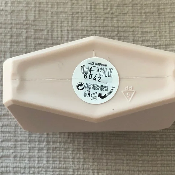 Gucci Bamboo Body Lotion 3.3 oz - Picture 2 of 3